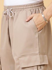 Kotty Men Low-Rise Cargo Shorts