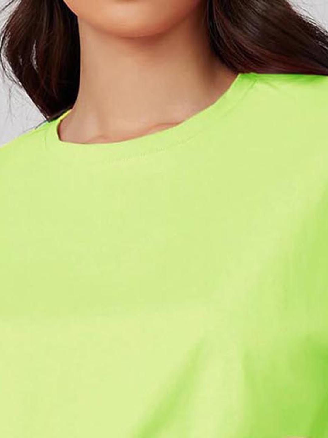 Kotty Round Neck Drop-Shoulder Sleeves Oversized Crop T-shirt