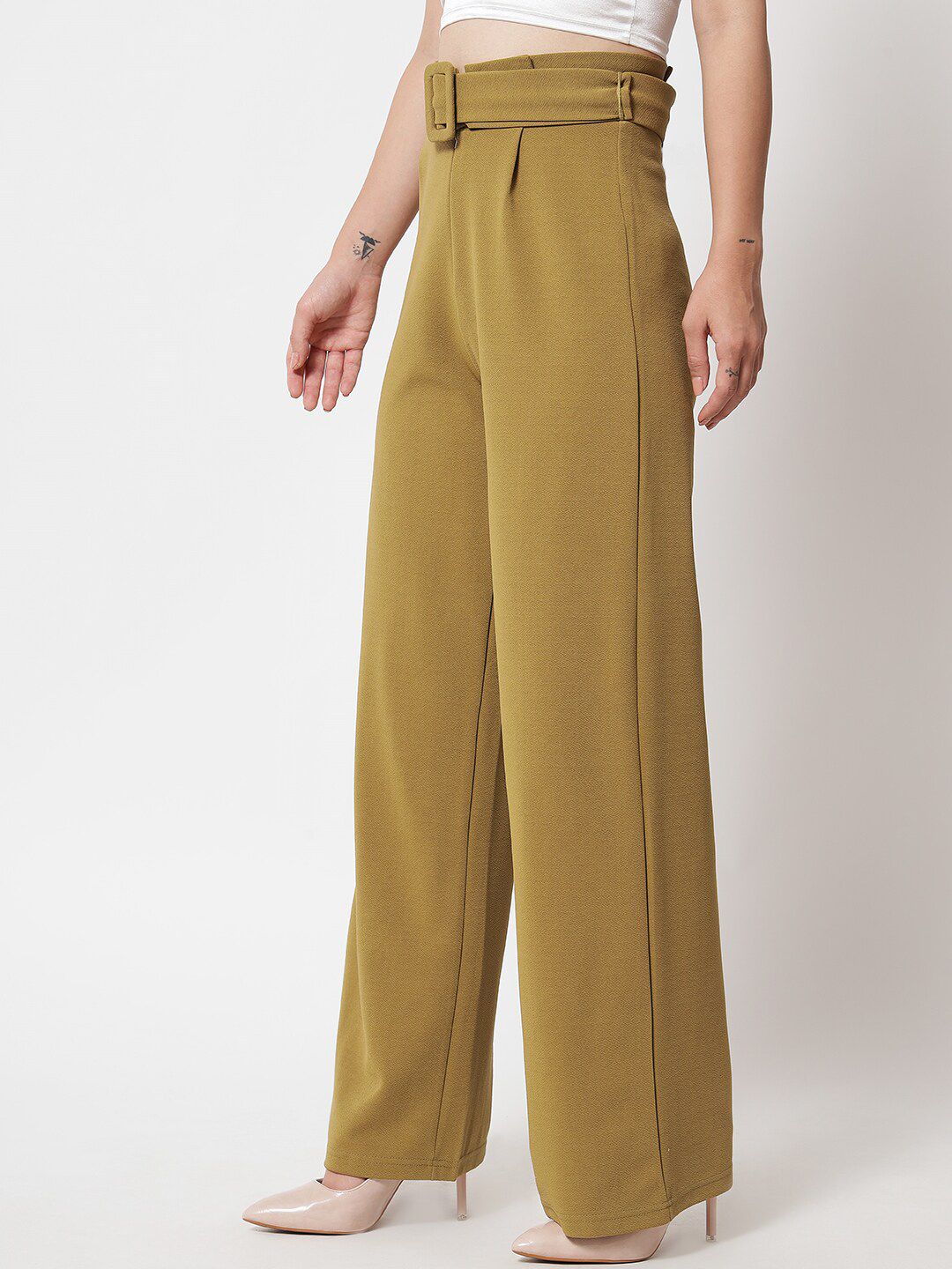 KOTTY BIZwear Women Brown Relaxed Straight Fit High-Rise Easy Wash Pleated Trousers