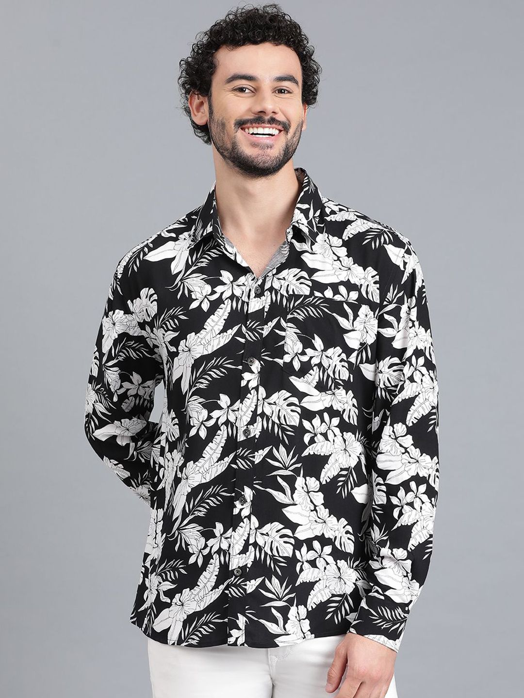 Kotty Men Spread Collar Tropical Printed Casual Shirt
