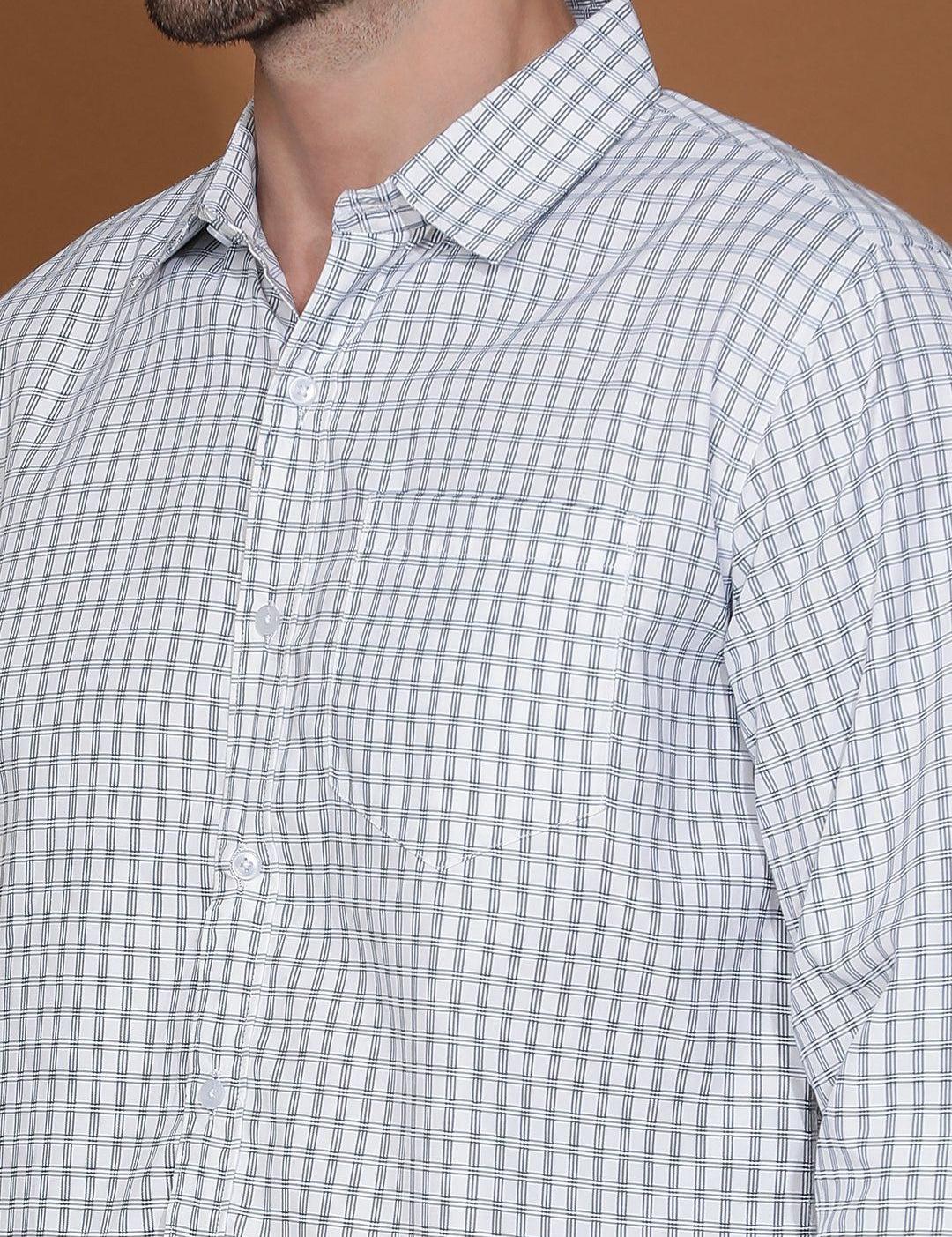 Kotty White & Blue Gingham Checks Printed Spread Collar Casual Shirt