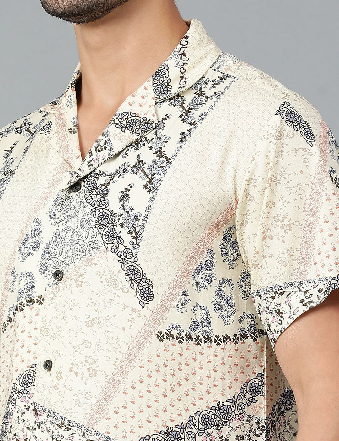 Kotty Men Cuban Collar Ethnic Motifs Printed Casual Shirt