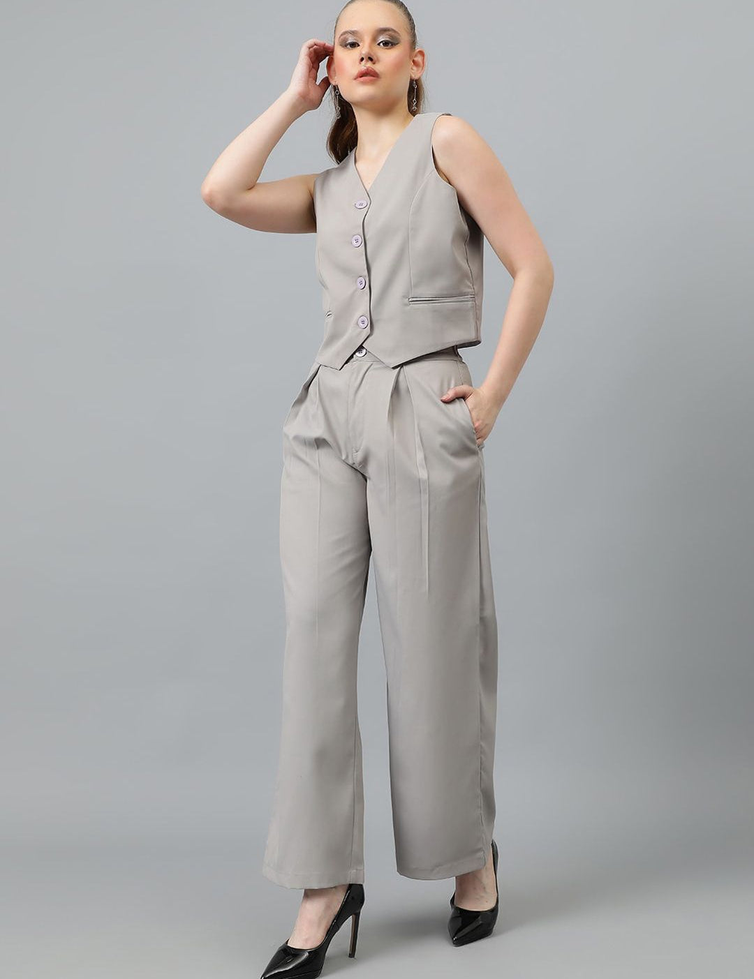 KOTTY BIZwear V-Neck Sleevees Blazer With Trouser