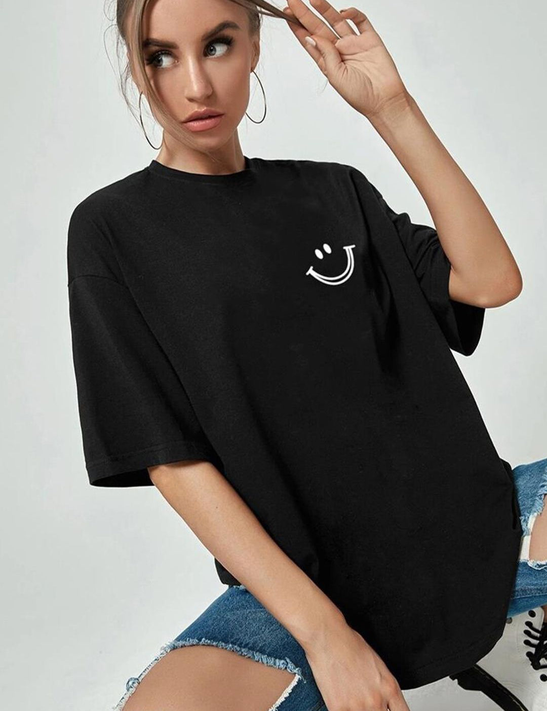 Kotty Women Black Applique Oversized T-shirt