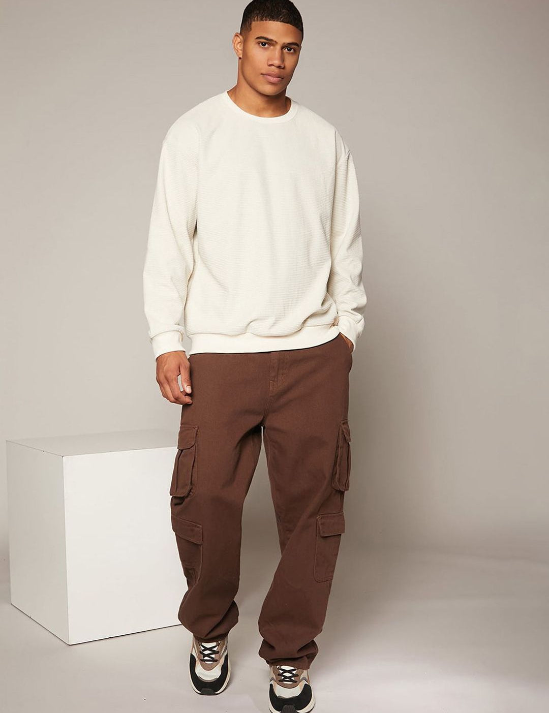 Kotty Men Jean Mid-Rise Clean Look Stretchable Jeans