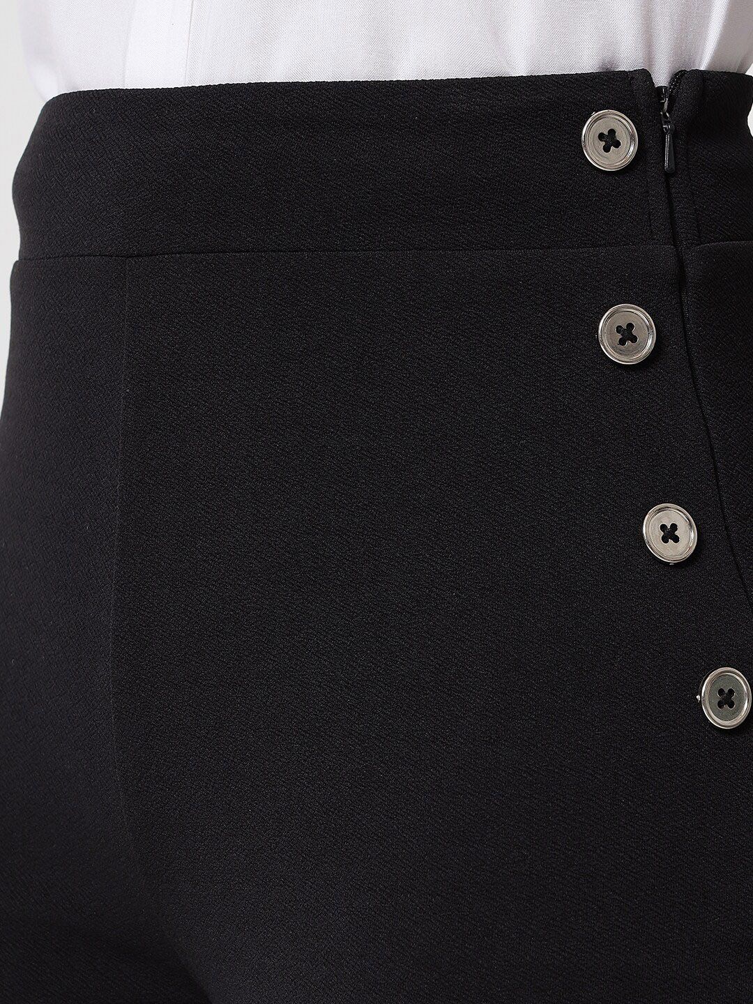 Kotty Women Black Relaxed Straight Fit High-Rise Easy Wash Trousers