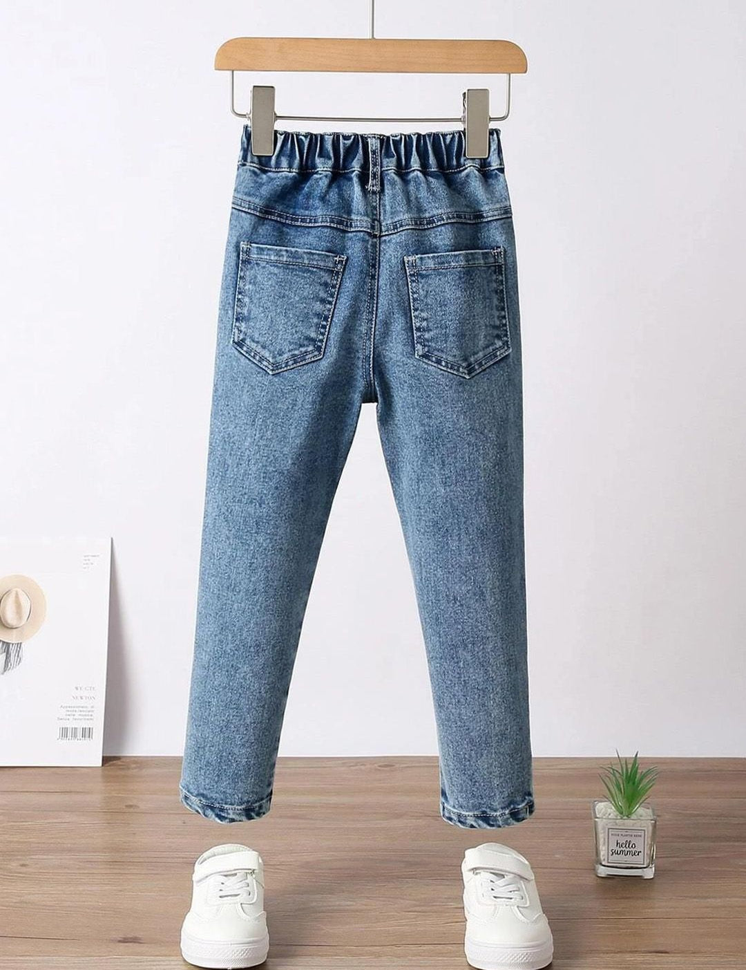 Kotty Girls Jean Blue  Mid-Rise Clean Look Stretchable Cropped Jeans