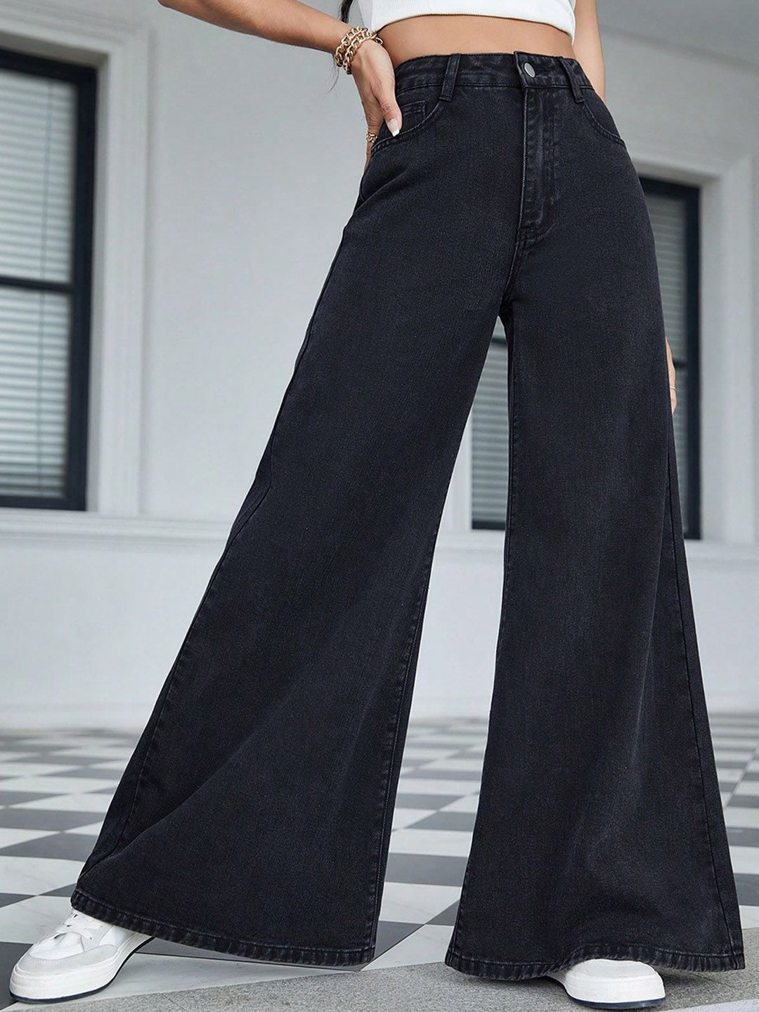 Kotty Women Black Jean Flared High-Rise Stretchable Jeans