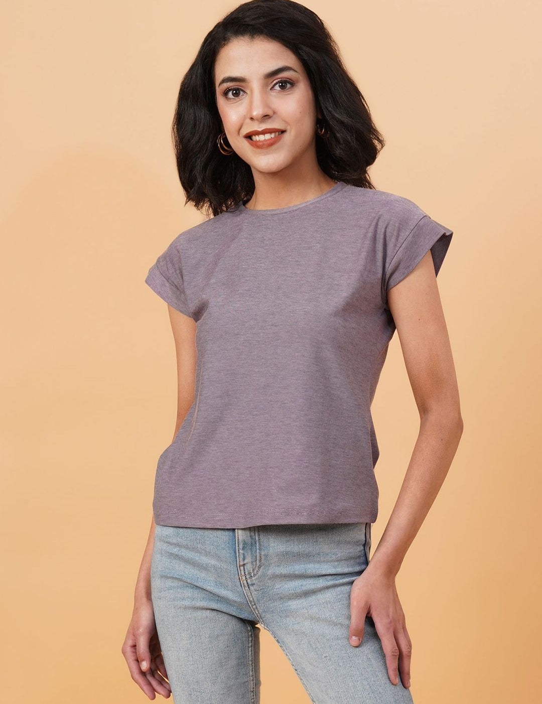Kotty Women Solid Round Neck T-shirt
