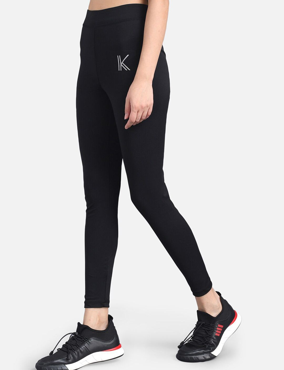 Kotty Women Black & White Printed Tights