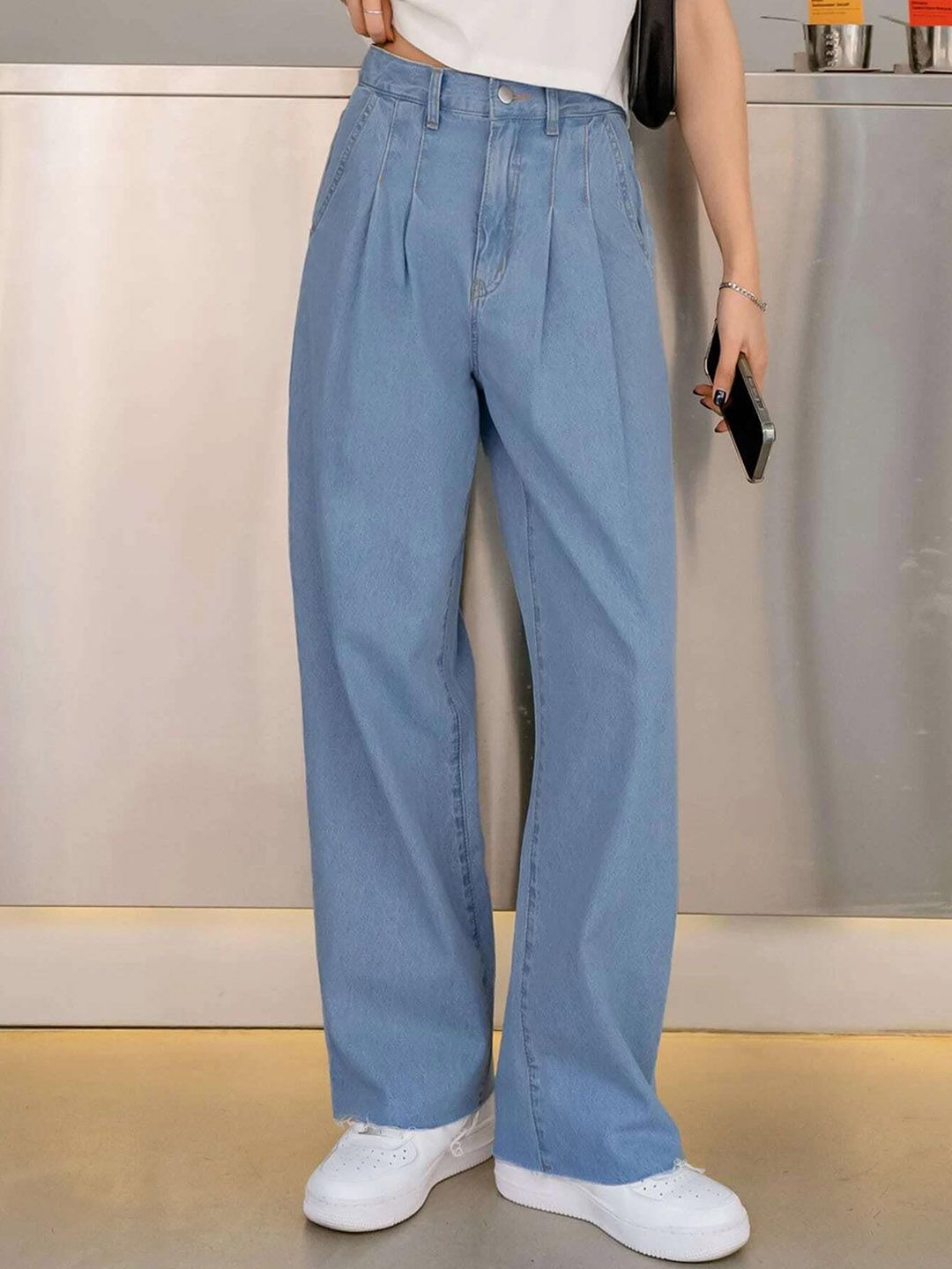 Kotty Women Jean Straight Fit High-Rise Clean Look Stretchable Jeans