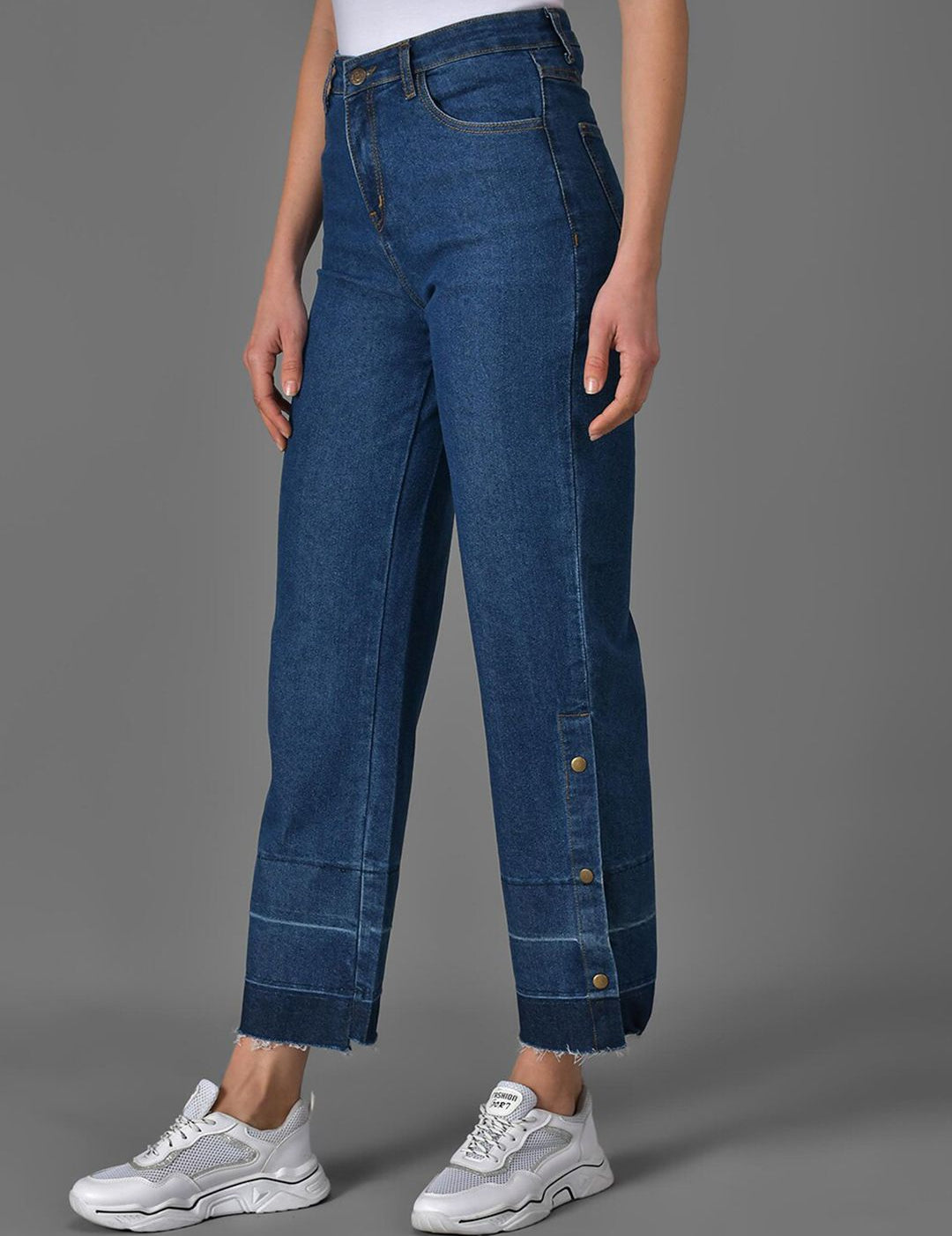 Kotty Women Straight Fit High-Rise Stretchable Jeans