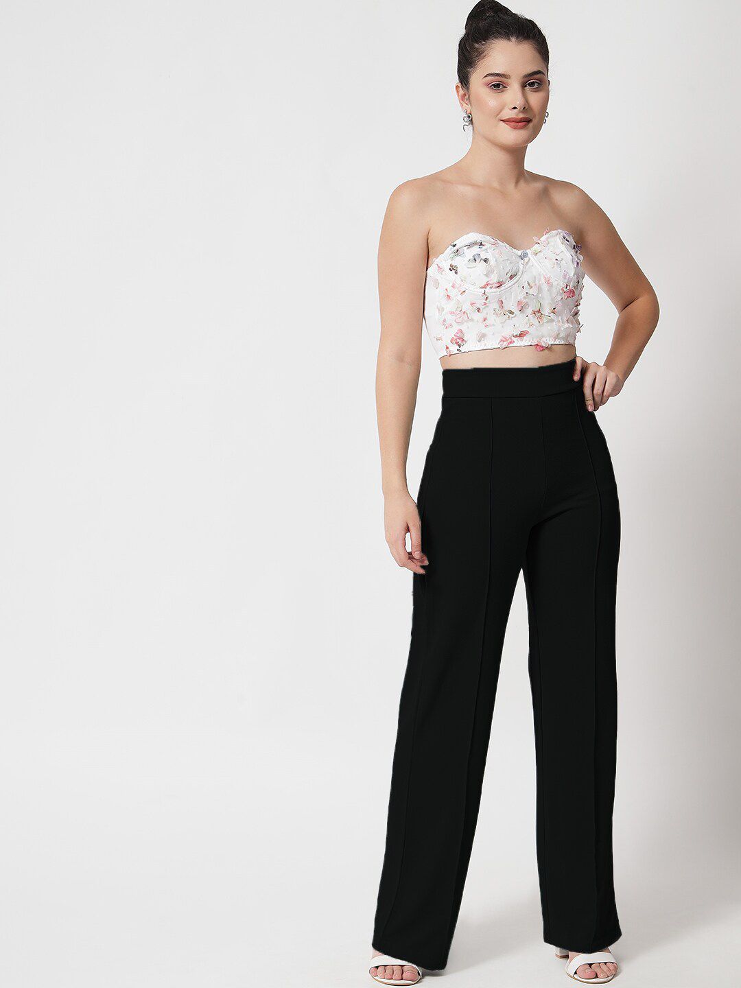 Kotty Women Black Regular Straight Leg High-Rise Easy Wash Regular Fit Trousers