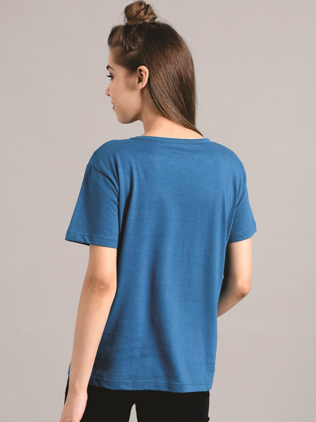 Kotty Women Blue Printed Round Neck T-shirt