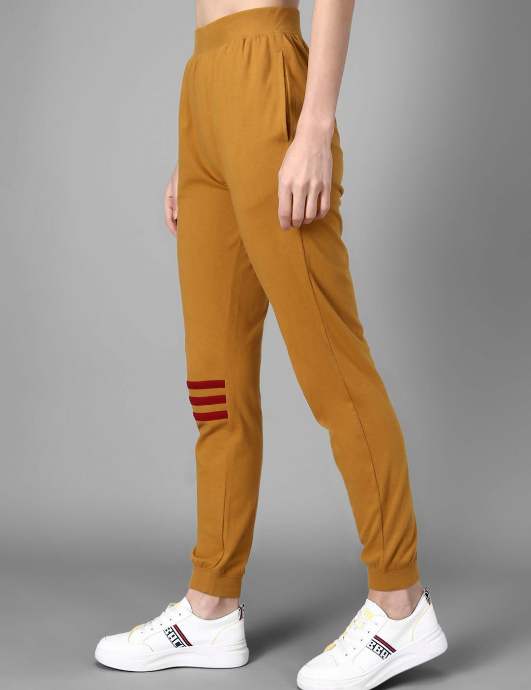 Kotty Women Mustard Yellow Solid Joggers