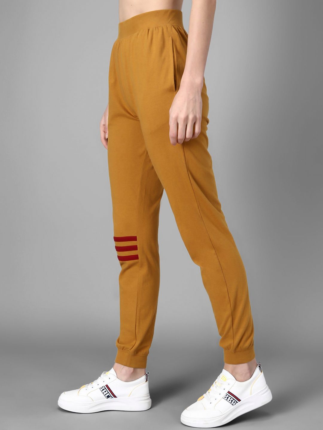 Kotty Women Mustard Yellow Solid Joggers