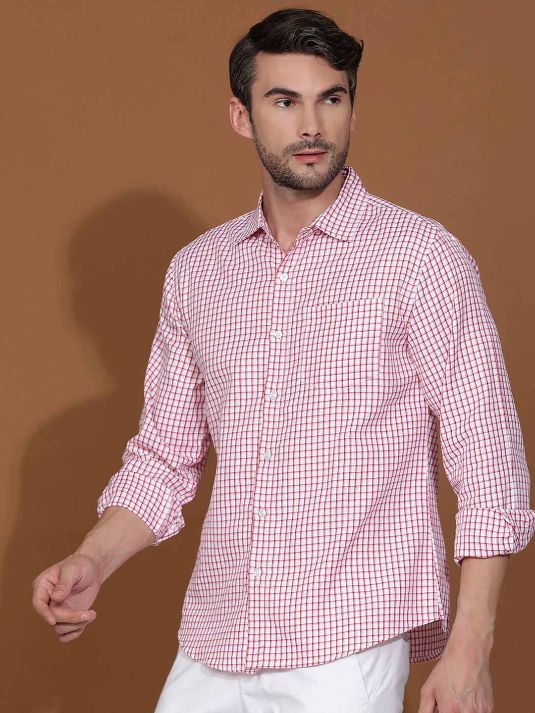 Kotty New Checked Spread Collar Casual Shirt