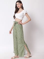 Kotty Women Green Floral Printed Relaxed Flared High-Rise Easy Wash Pleated Trousers