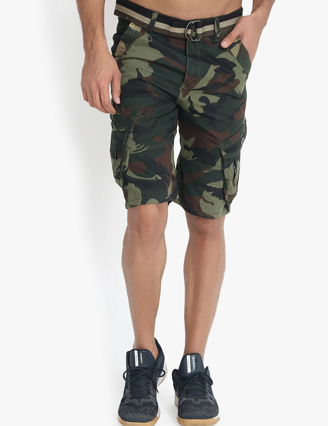 Kotty Men Olive Green Camouflage Printed Regular Fit Cargo Shorts