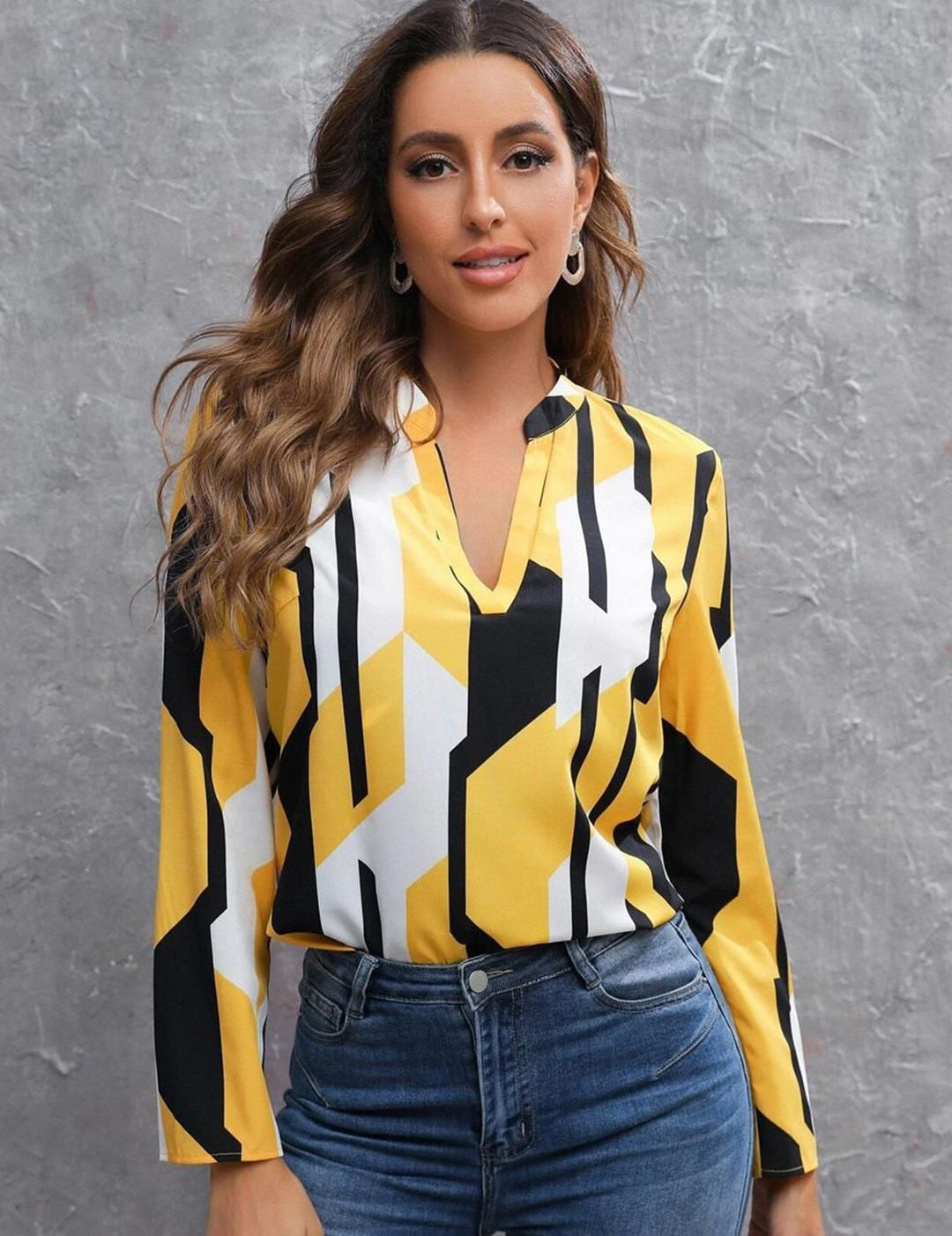 Kotty Abstract Printed Mandarin Collar Crepe Top