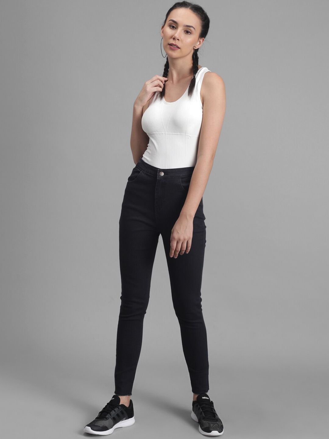 Kotty Women Black Skinny Fit High-Rise Clean Look Jeans