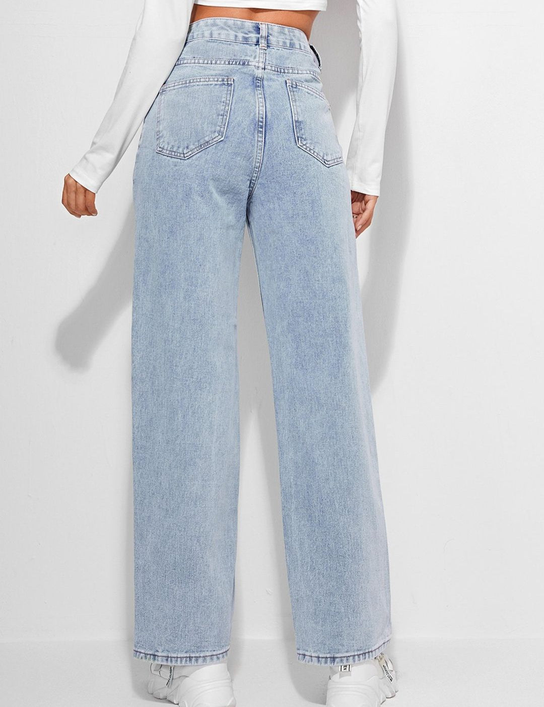 Kotty Women Blue Flared Light Fade High-Rise Jeans