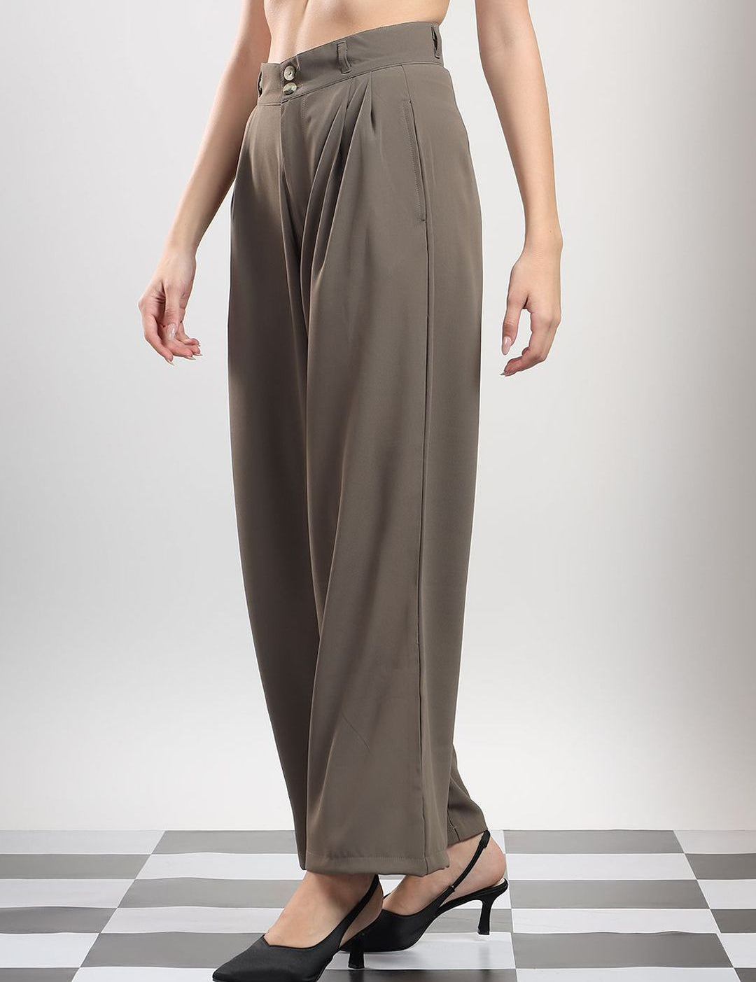 Kotty Women High-Rise Easy Wash Relaxed Fit Pleated Trousers