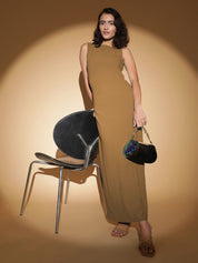 Kotty Women Solid Boat Neck Sleeveless Maxi Dress