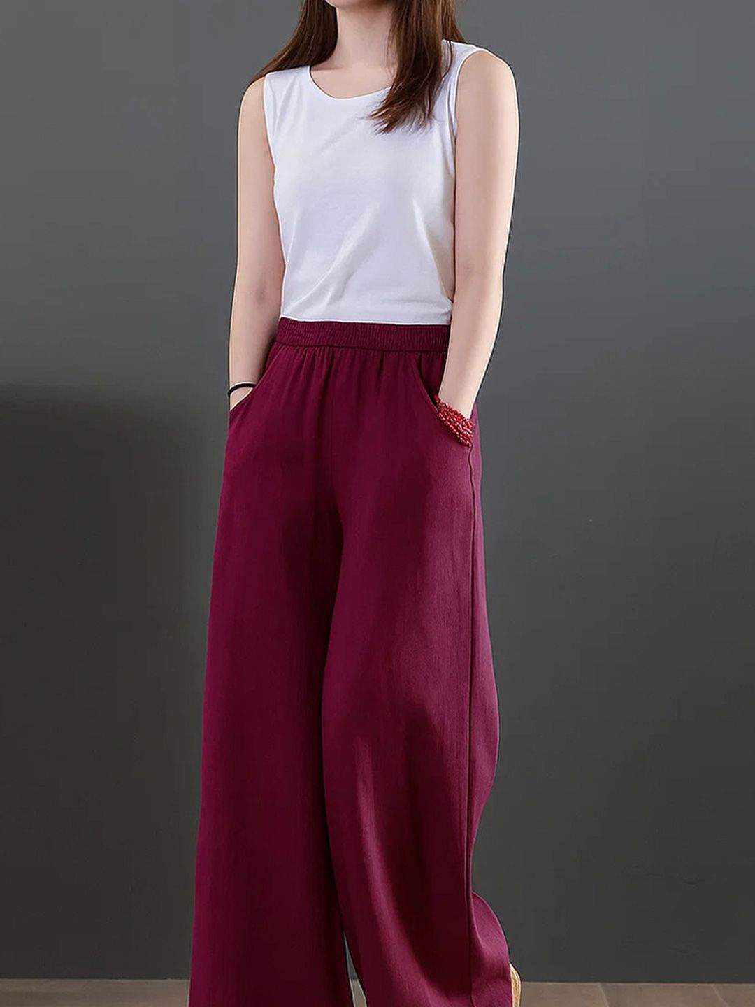 Kotty Women Solid Loose Fit High-Rise Trousers