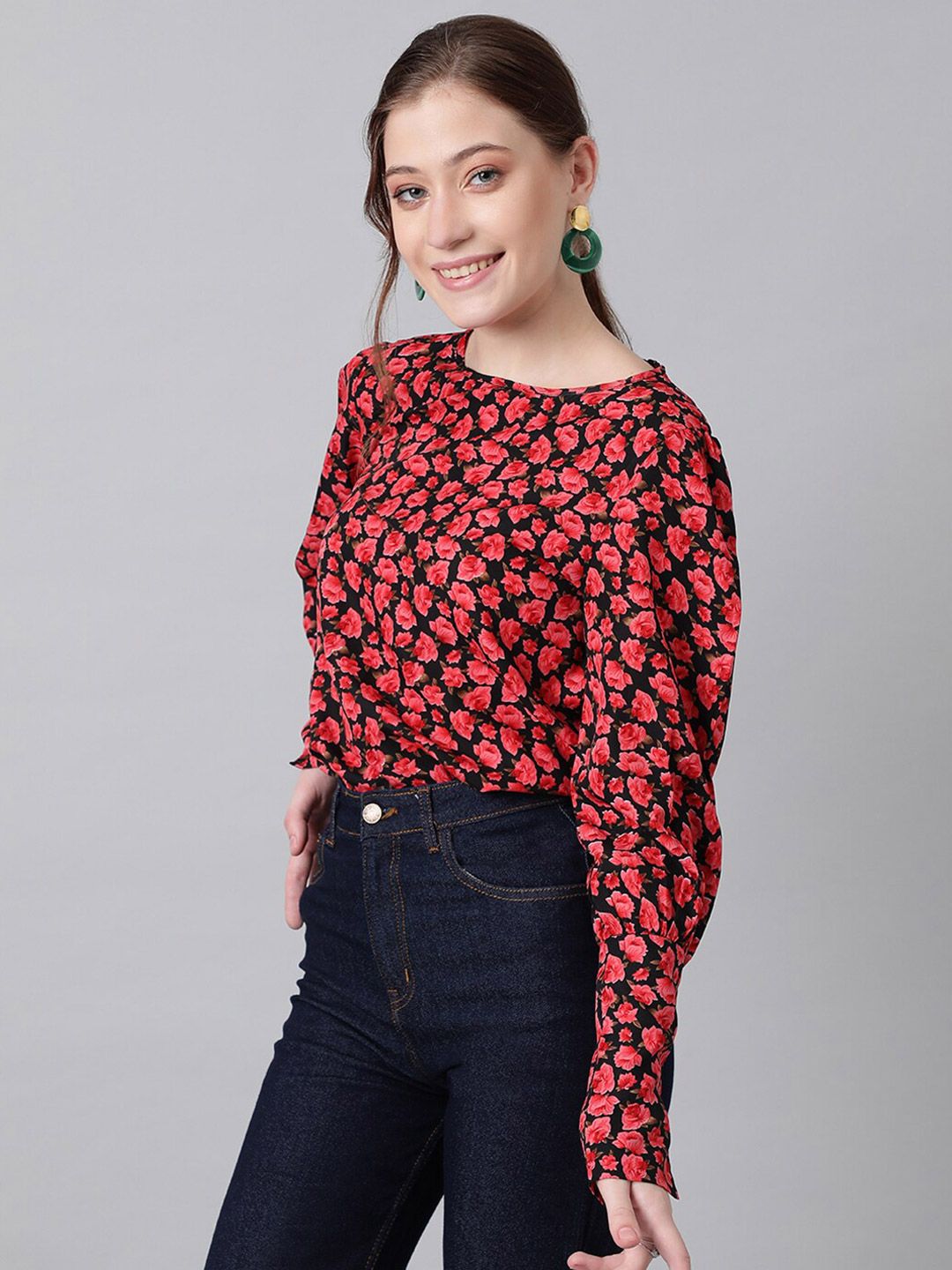 Kotty Black Floral Print Crepe Top