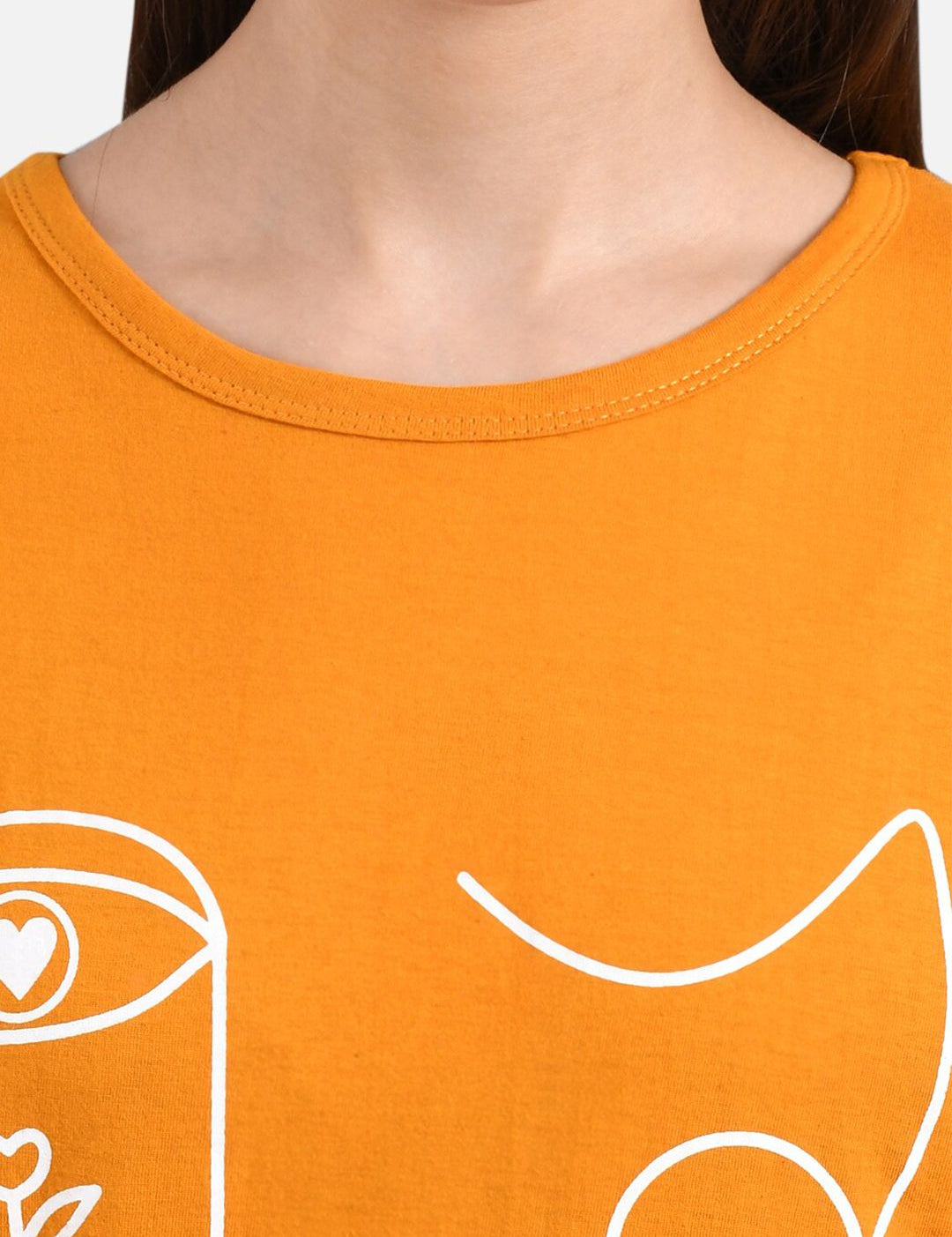 Kotty Women Orange & White Printed Round Neck T-shirt