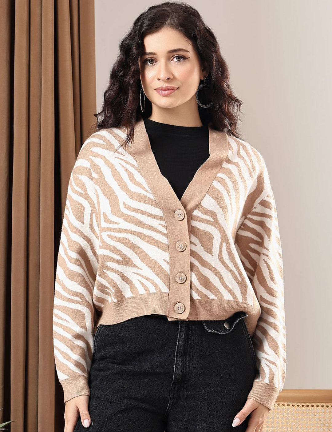 Kotty Women Animal Printed Crop Cardigan Sweaters