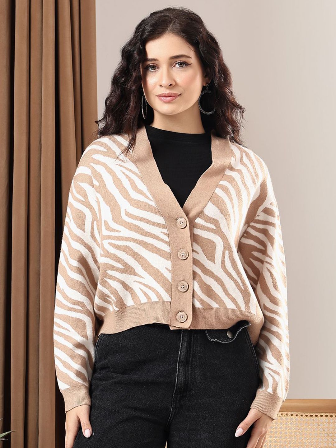 Kotty Women Animal Printed Crop Cardigan Sweaters