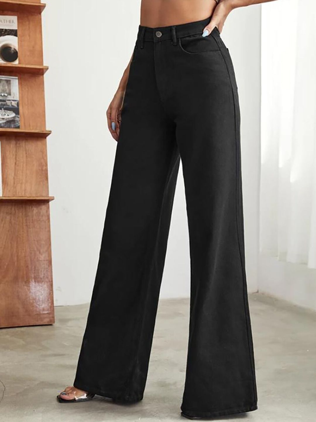 Kotty Women Black Jean Straight Fit High-Rise Stretchable Jeans