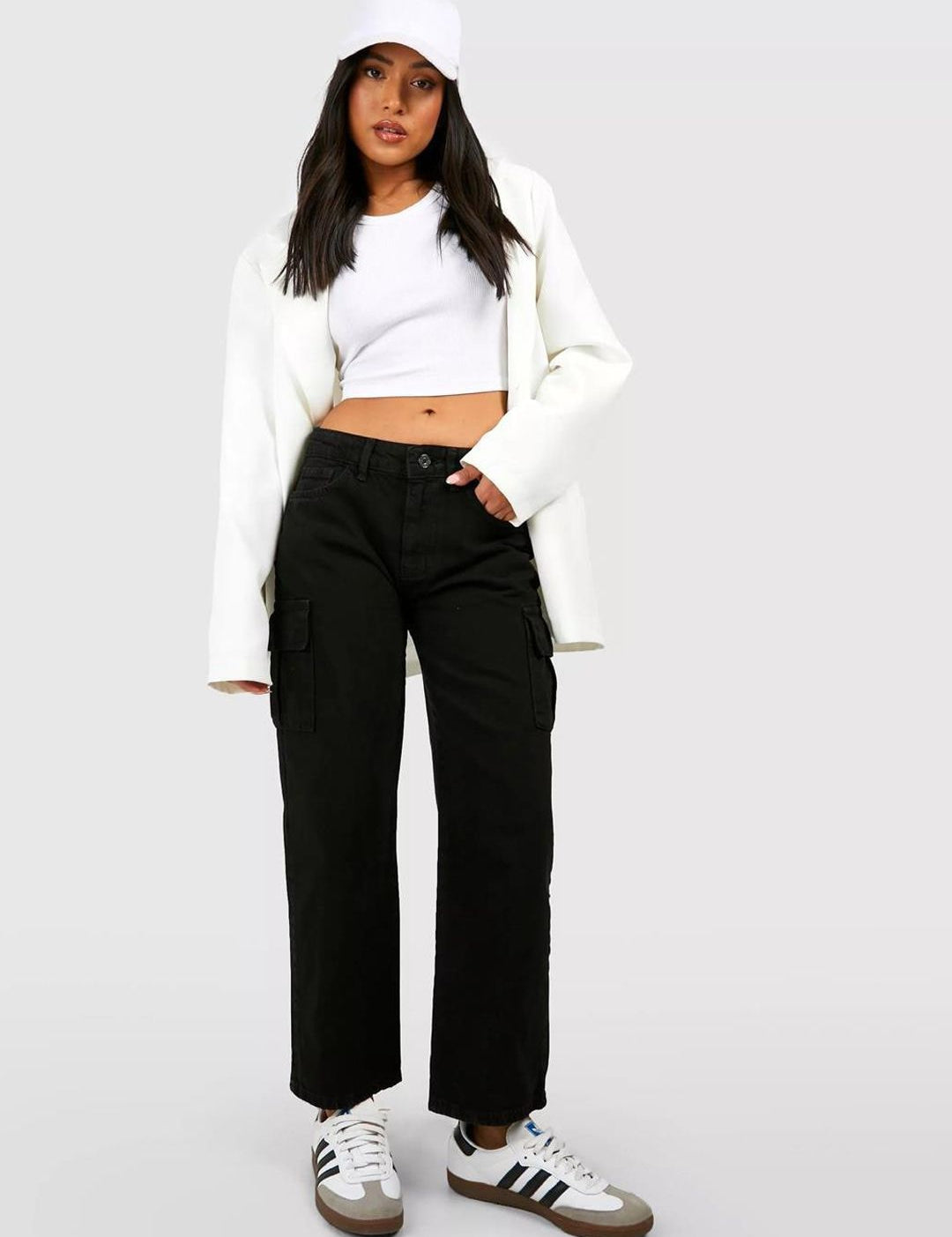 Kotty Women Black Jean Straight Fit Clean Look Stretchable Jeans