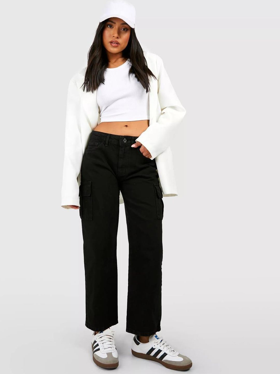 Kotty Women Black Jean Straight Fit Clean Look Stretchable Jeans