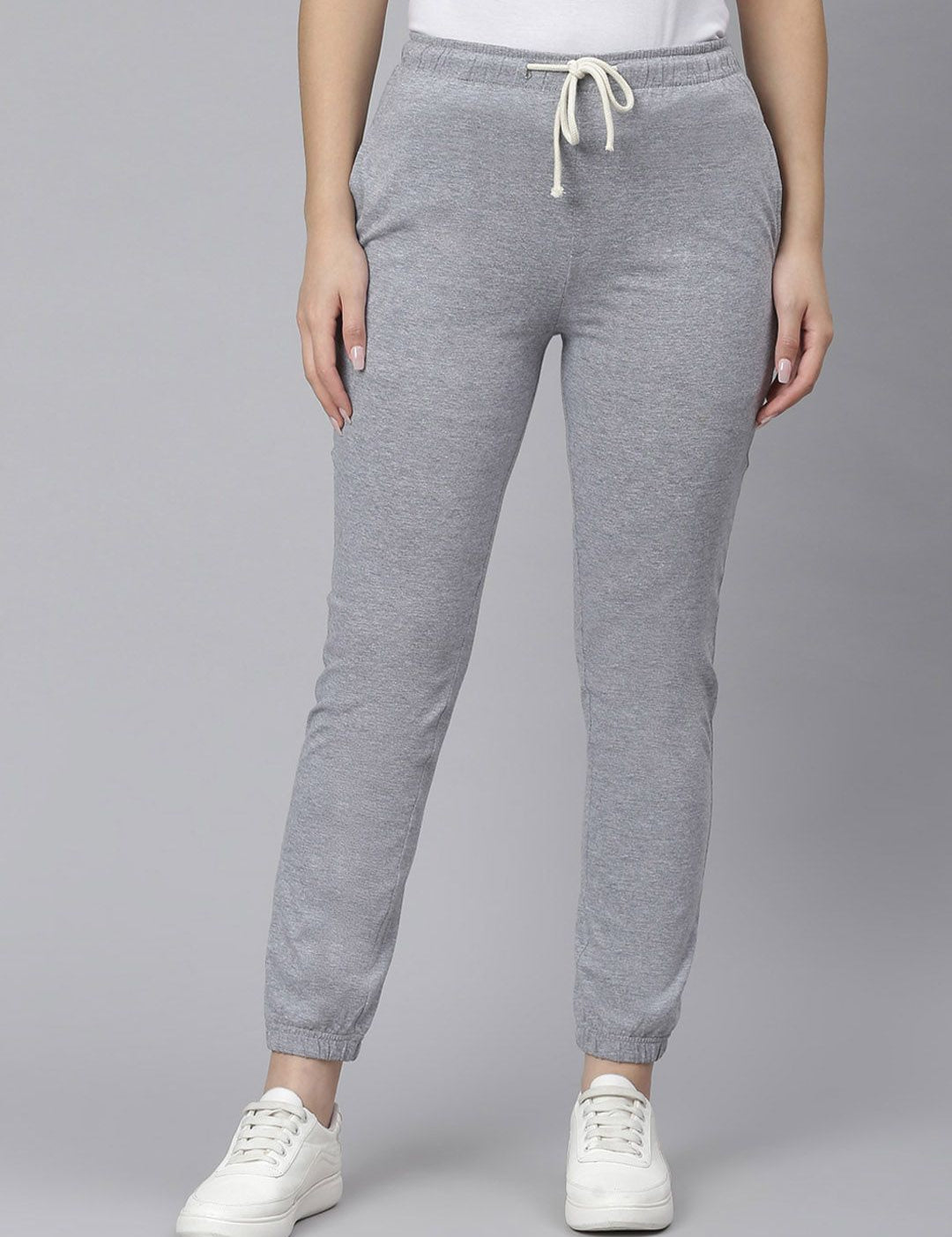 Kotty Women Grey Solid Straight-Fit Joggers