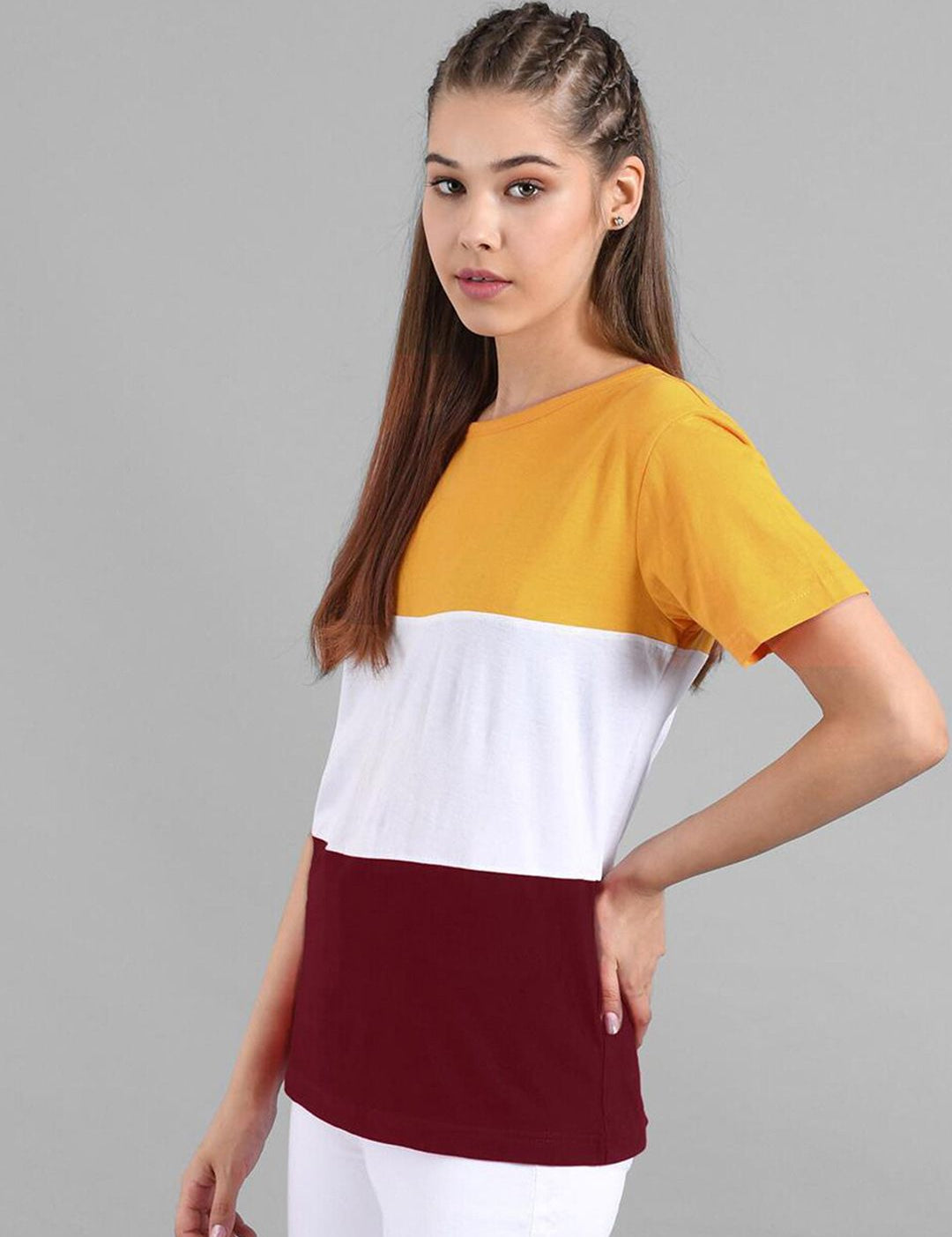 Kotty Colourblocked Round Neck Cotton T-shirt