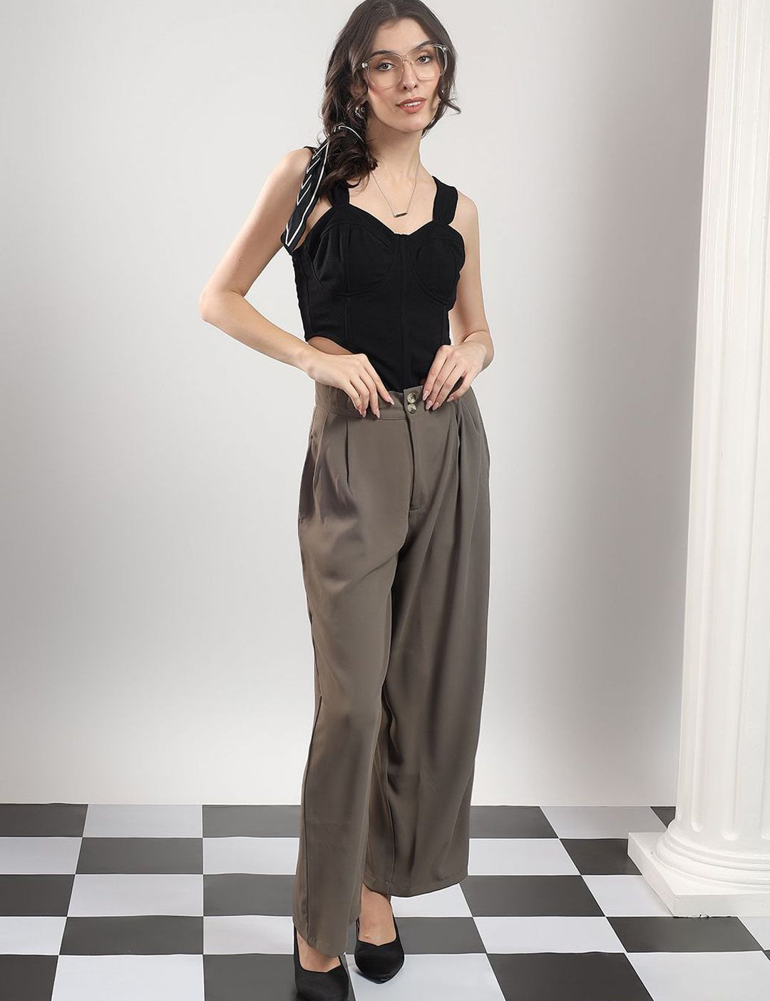 Kotty Women High-Rise Easy Wash Relaxed Fit Pleated Trousers