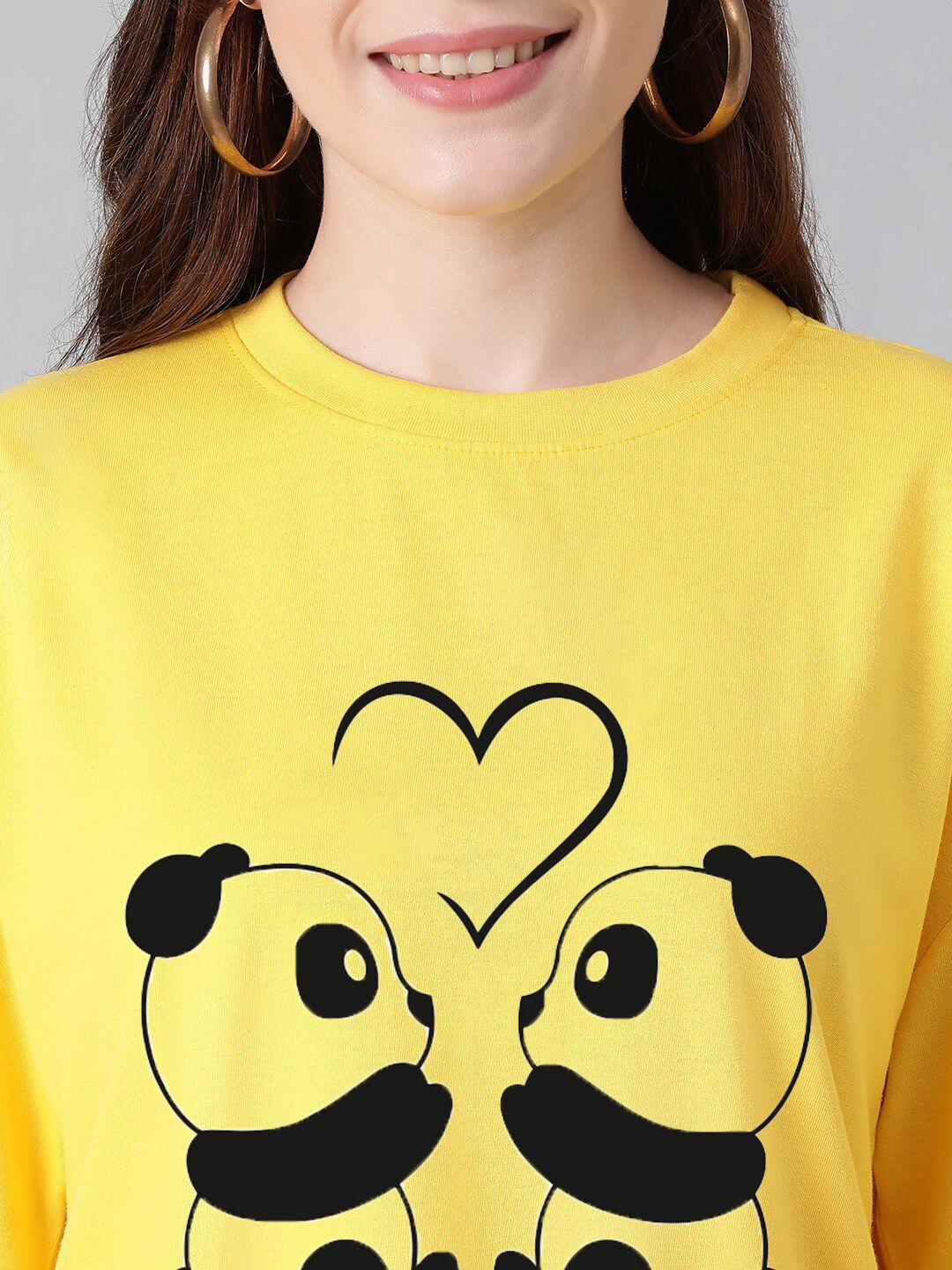 Kotty Graphic Printed Round Neck Drop-Shoulder Sleeves Oversized Fit Cotton T-Shirt