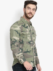 Kotty Men Camouflage Crop Outdoor Denim Jacket
