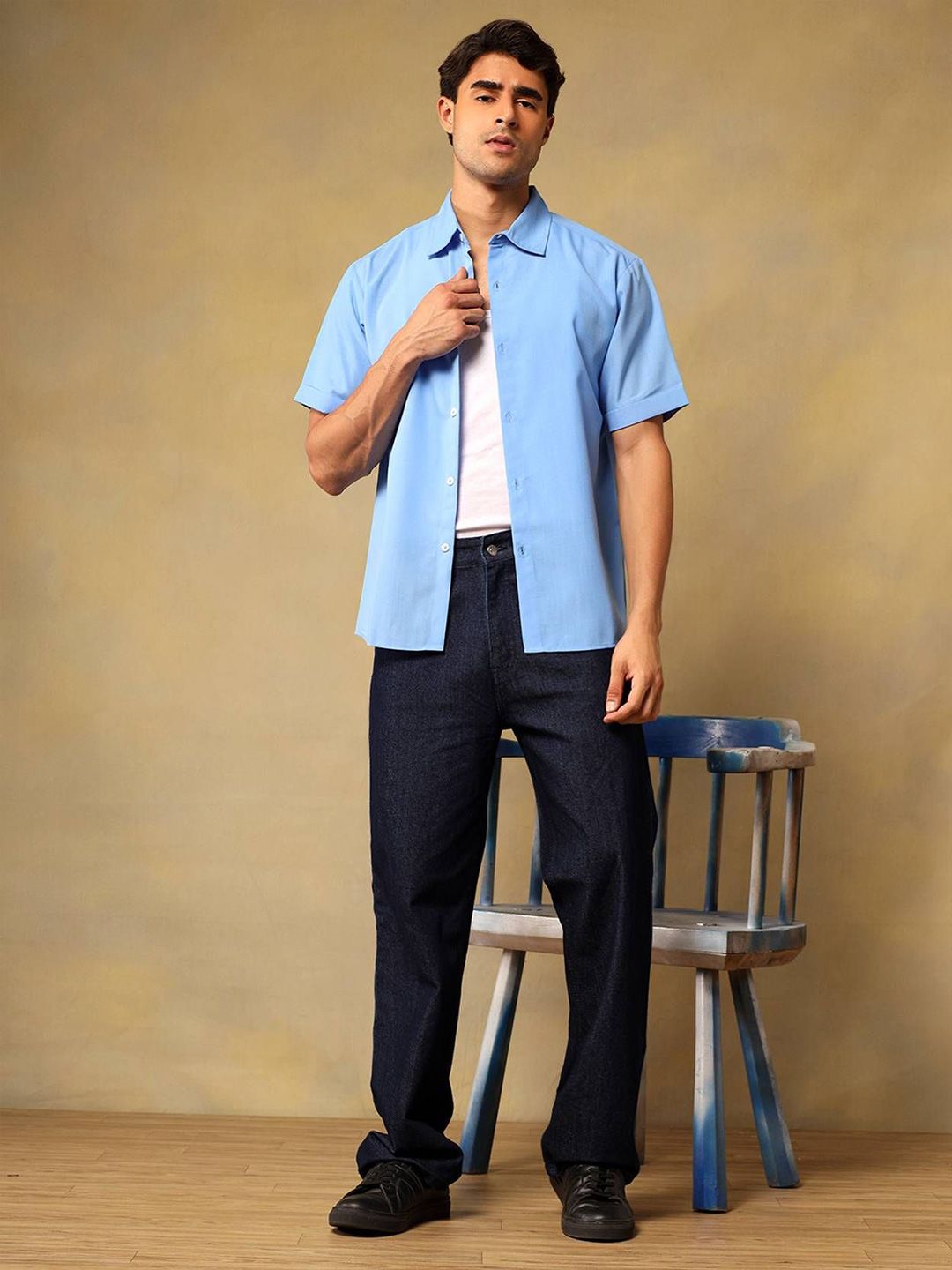 Kotty Men Comfort Fit Solid Spread Collar Linen Casual Shirt