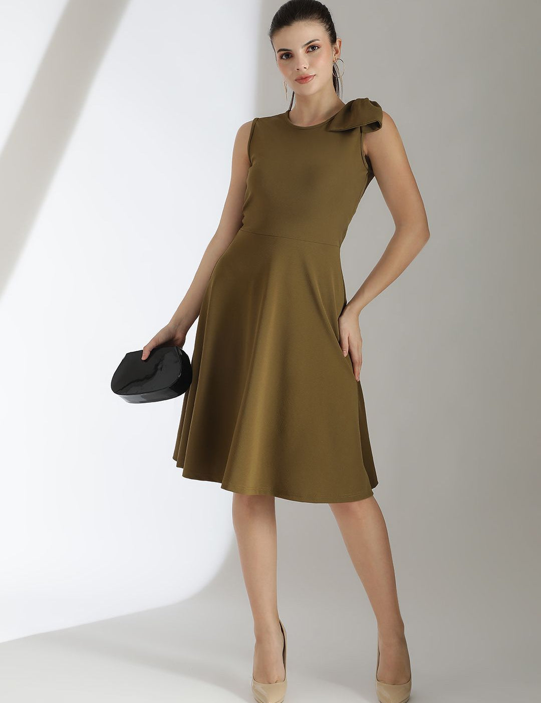 Kotty Women Tie-Up Neck Bow Detail Fit & Flare Dress