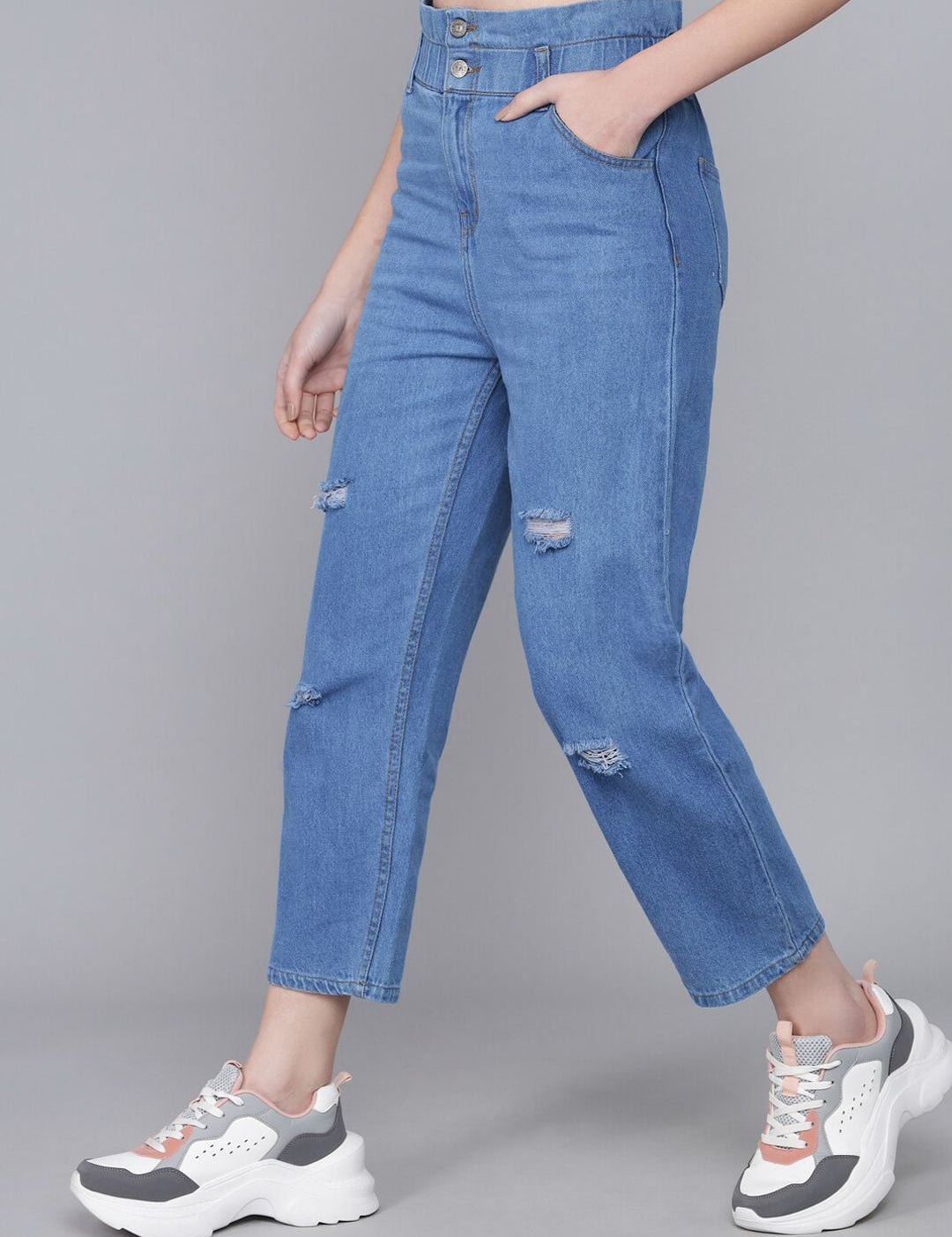 Kotty Women Blue Boyfriend Fit High-Rise Mildly Distressed Light Fade Jeans