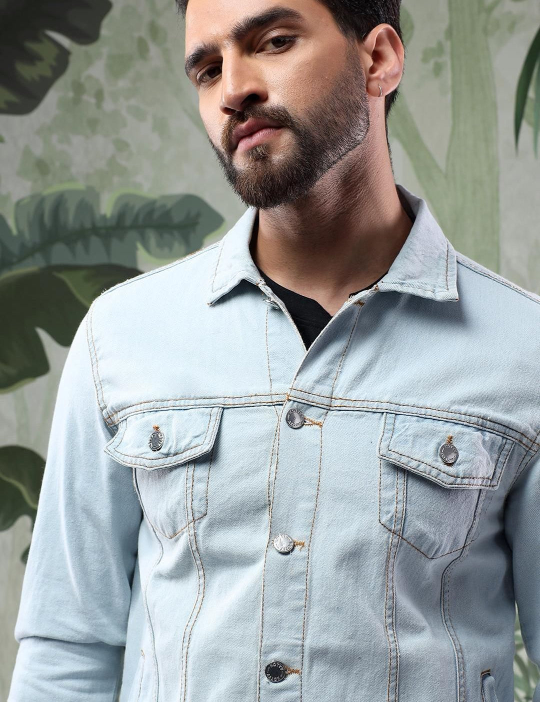 Kotty Men Solid Spread Collar Insulator Pure Cotton Denim Jacket