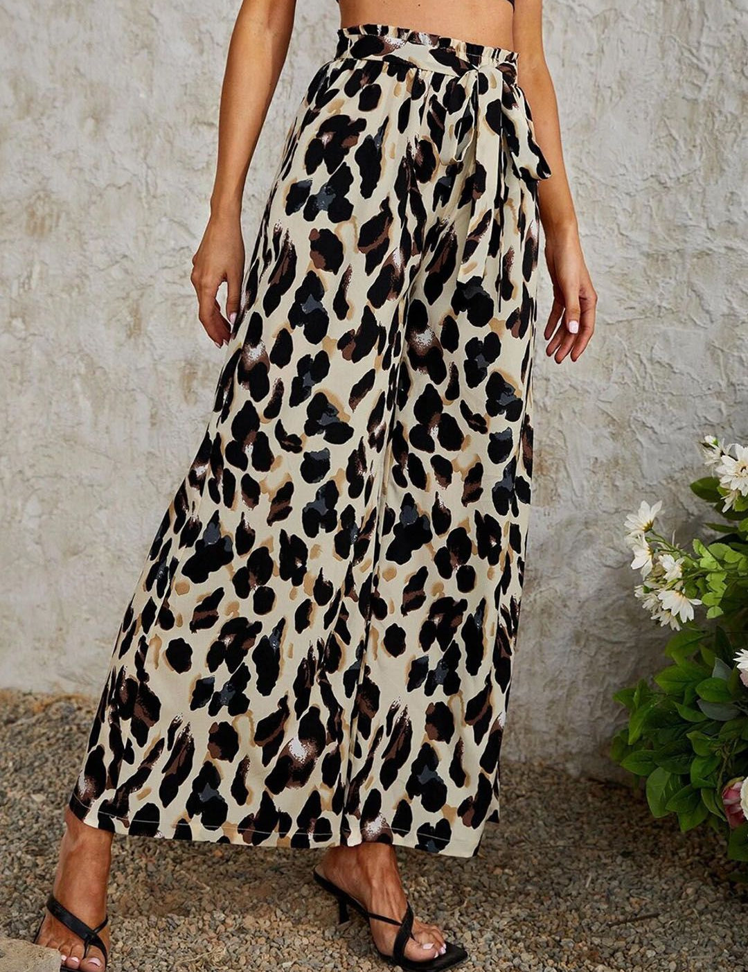 Kotty Women Animal Printed Relaxed High-Rise Easy Wash Trousers