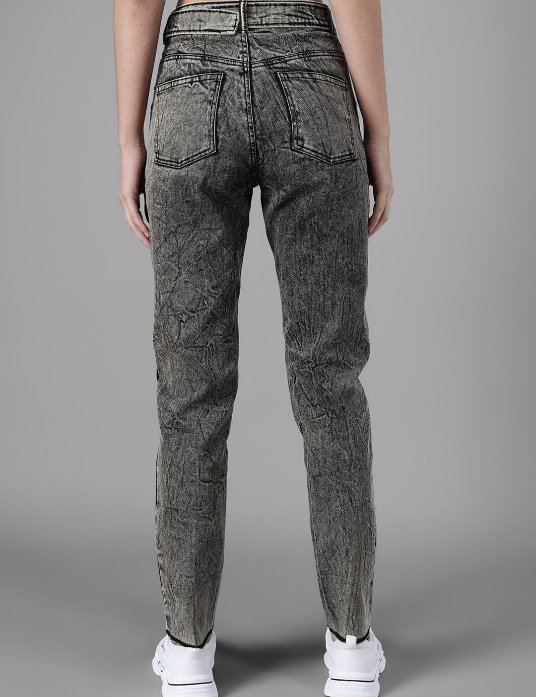 Kotty Women Charcoal Grey Slim Fit High-Rise Clean Look Jeans