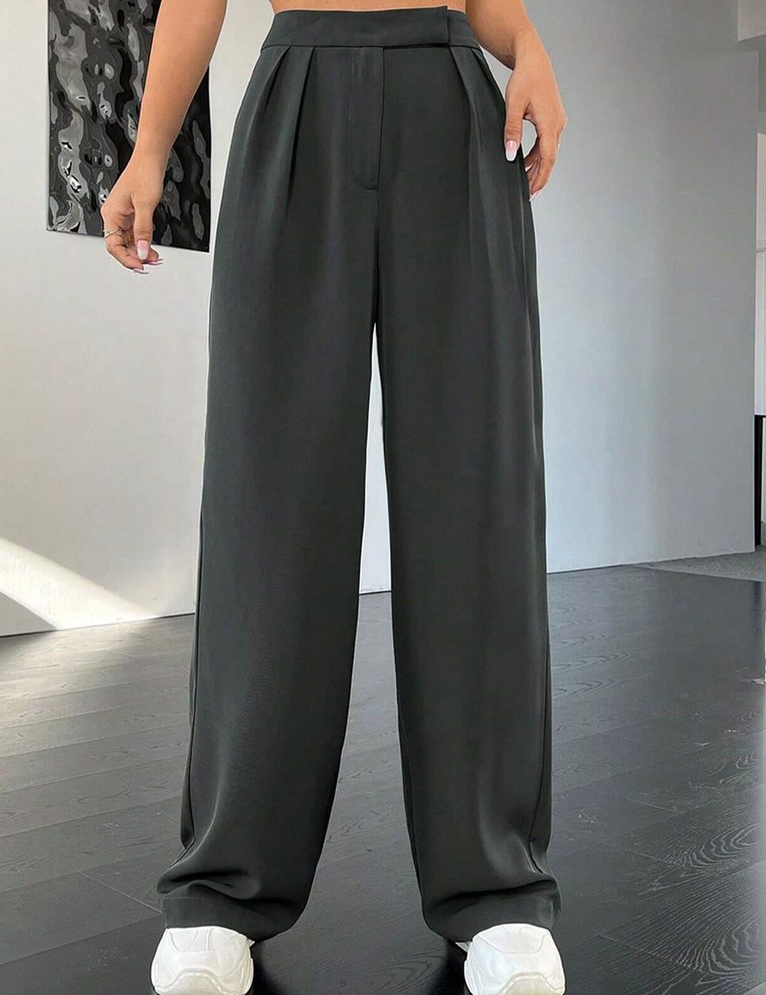 Kotty Women Grey Relaxed Straight Leg Straight Fit High-Rise Trousers