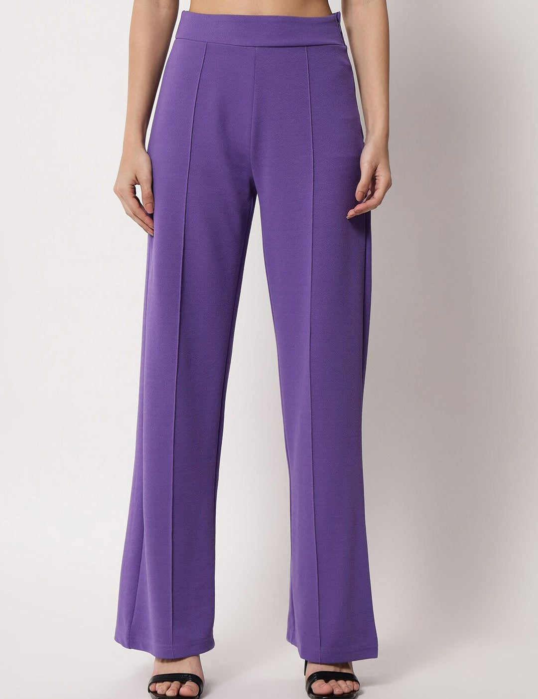 Kotty Women Relaxed Straight Leg Straight Fit High-Rise Easy Wash Trousers