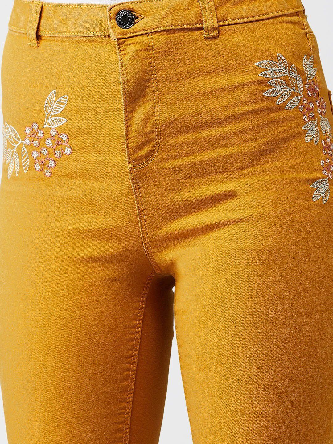 Kotty Women Yellow Skinny Fit Jeans